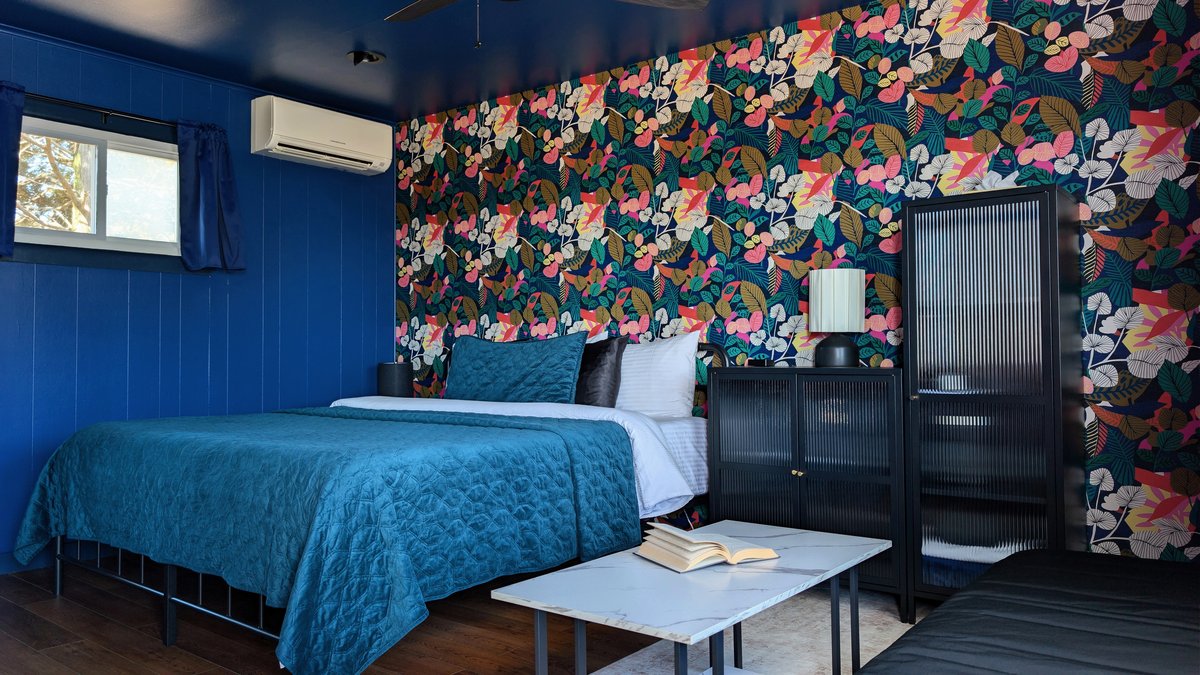 Spacious king bed room at Ocean View Terrace Inn in Hampton Bays, NY